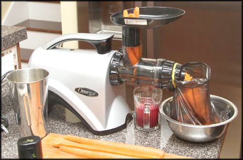 Omega NC800 HDS 5th Generation Masticating Juicer Review